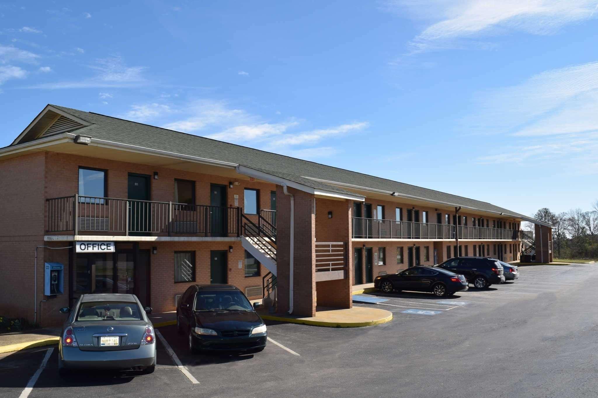 Econo Lodge Richburg Екстер'єр фото